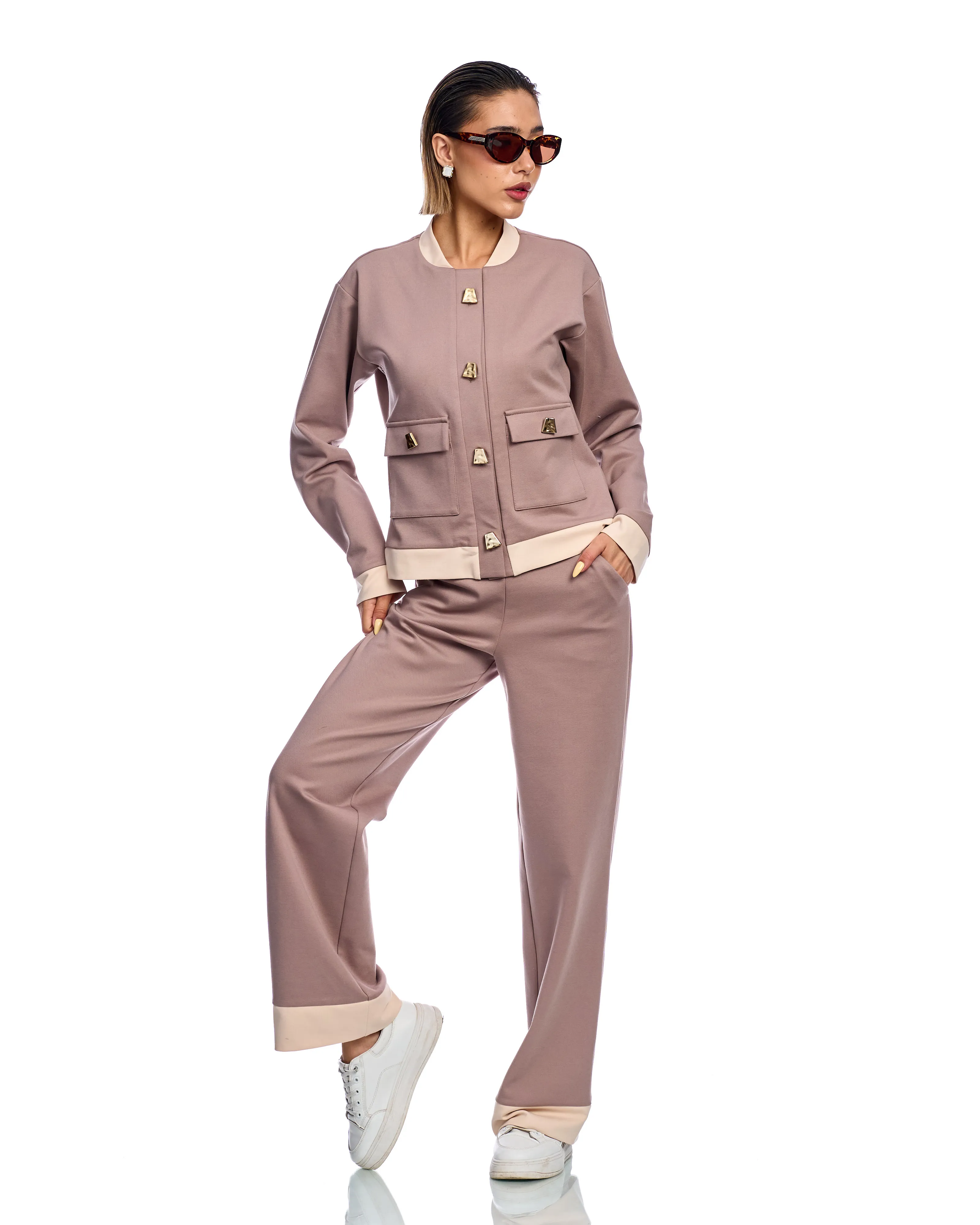 Костюм в стиле Chanel